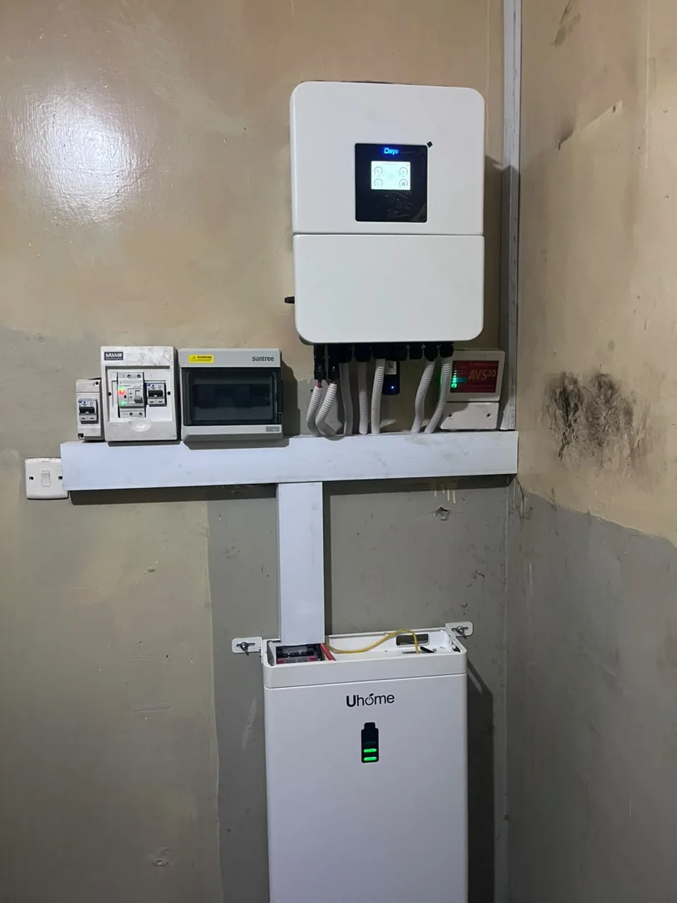 Commissioned Deye hybrid inverter and Uhome lithium battery system in Bondeni Mombasa