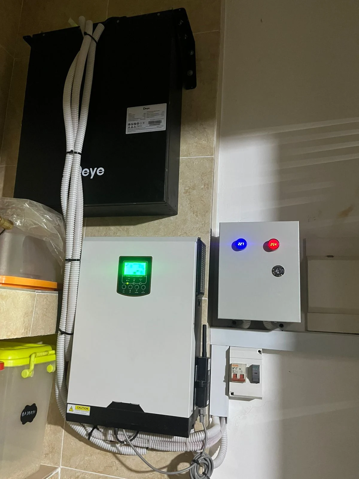Compact Hybrid Installation